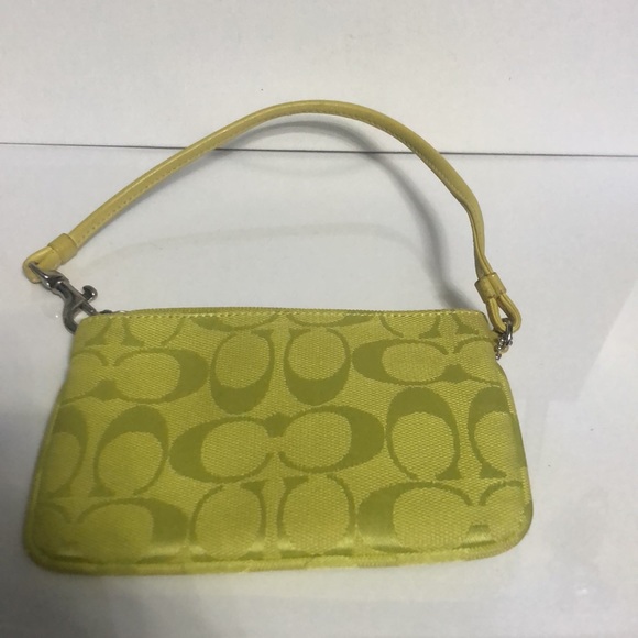 Coach hand held 3 for the price of one new never used no tags - Picture 3 of 8